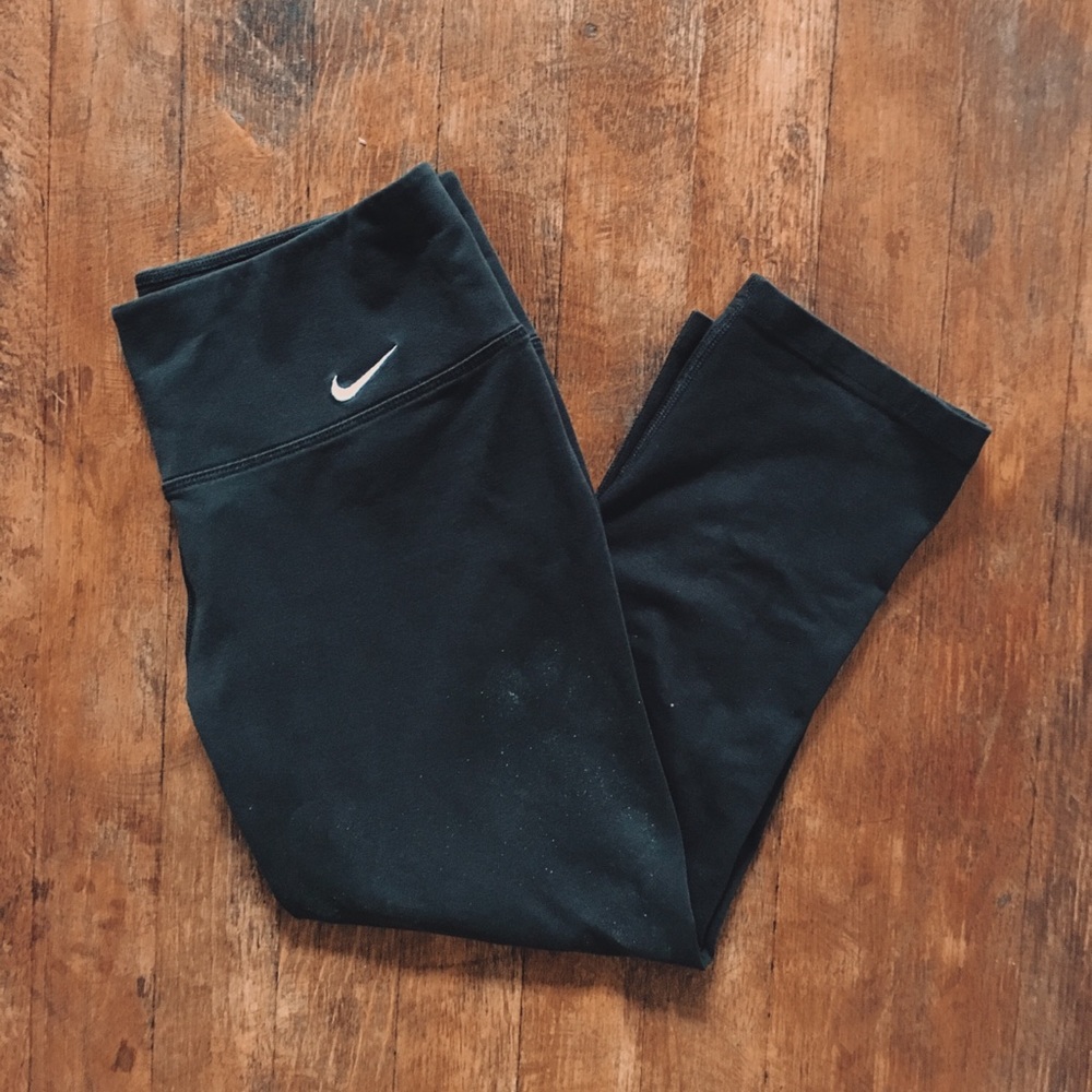 Nike Crop Leggings